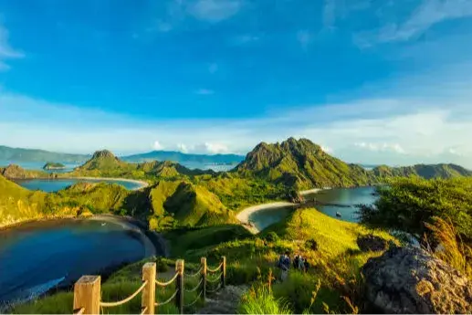 Luxury Komodo Island Experience | Premium Guide