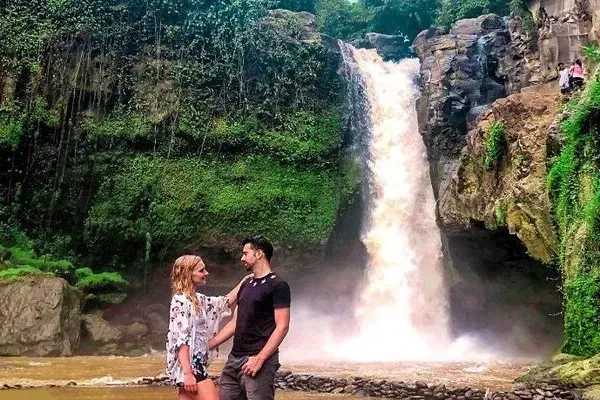 Tegenungan Waterfall
