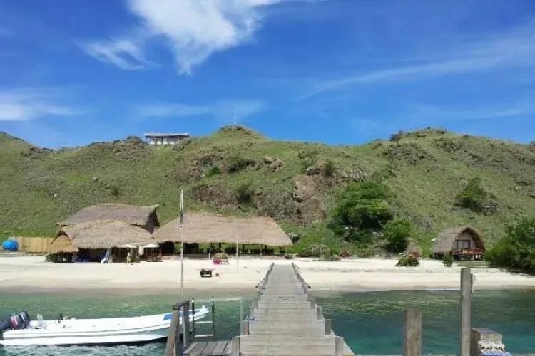 Sebayur Island