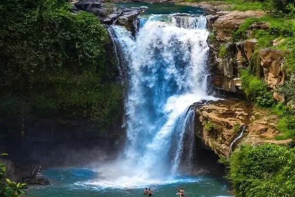 Tegenungan Waterfall