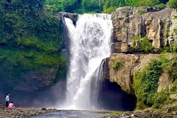 Tegenungan Waterfall